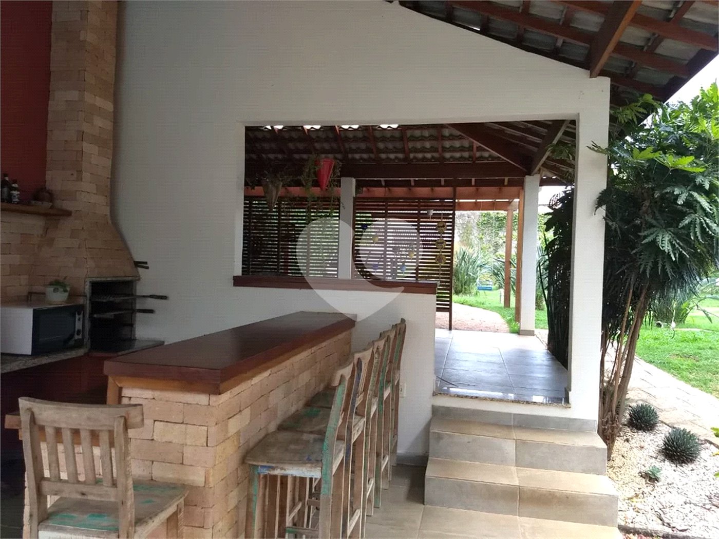 Casa à venda com 3 quartos, sendo 1 suíte, no condomínio Acmti - Colinas do Mosteiro, Terras de Itaici e Recanto dos Pássaros, Indaiatuba - SP