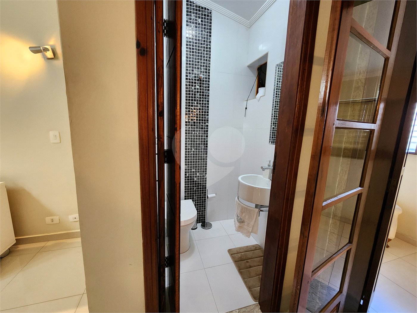Casa à venda com 4 quartos, sendo 3 suítes,  em Vila Rosália, Guarulhos, SP