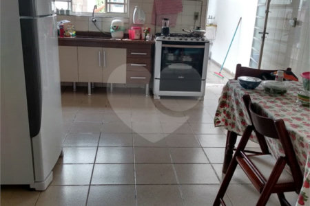 Sobrado à venda com 2 quartos em Barra Funda, São Paulo, SP