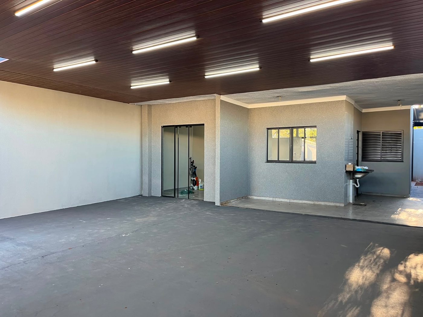 Casa à venda ou para alugar com 2 quartos, sendo 1 suíte,  em Jardim Bela Vista, Três Lagoas, MS