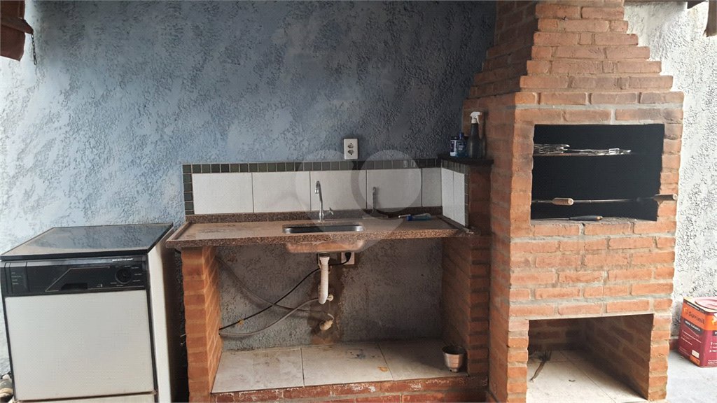 Casa sobrado para venda no Jardim das Torres