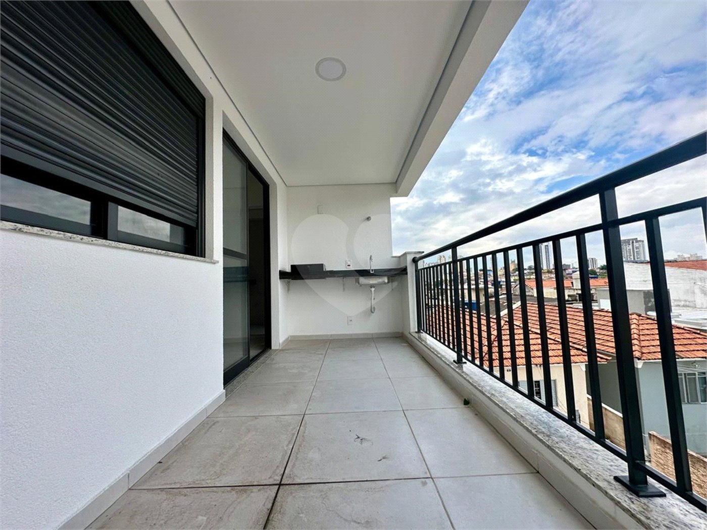 Apartamento à venda com 3 quartos, sendo 1 suíte,  em Chora Menino, São Paulo, SP