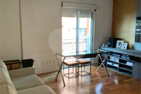 Apartamento para alugar com 3 suítes em Itaim Bibi, São Paulo, SP