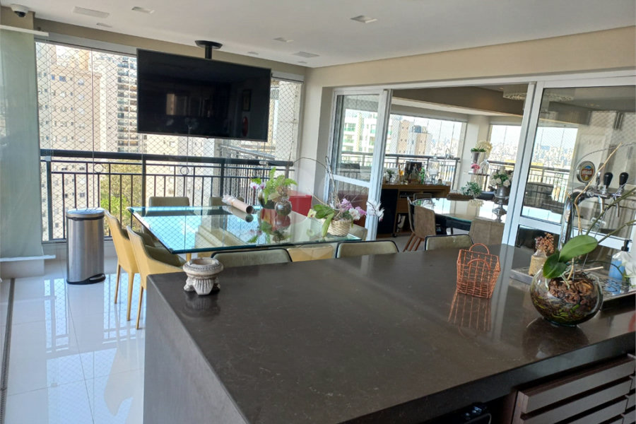 Apartamento à venda com 4 suítes em Santa Teresinha, São Paulo, SP