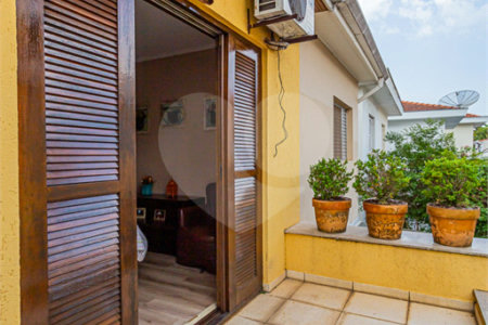 Casa à venda com 3 quartos, sendo 2 suítes,  em Chácara Santo Antônio (zona Sul), São Paulo, SP