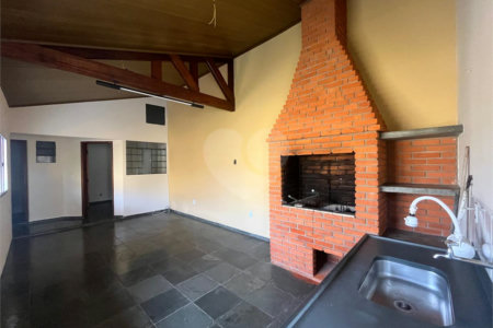 Casa à venda com 5 quartos, sendo 1 suíte, no Centro, Itapetininga, SP