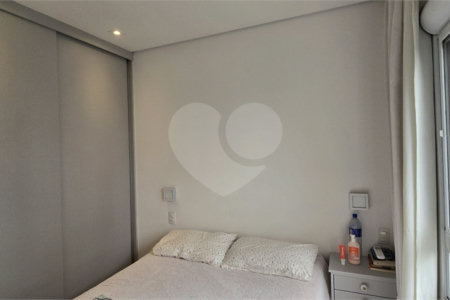 Apartamento à venda com 2 quartos, sendo 1 suíte, em Vila Andrade, São Paulo, SP