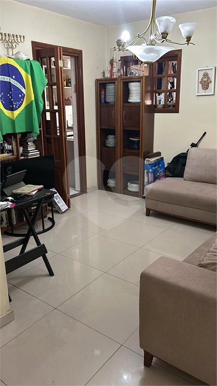 Apartamento à venda com 2 quartos, sendo 1 suíte, em Higienópolis, São Paulo, SP
