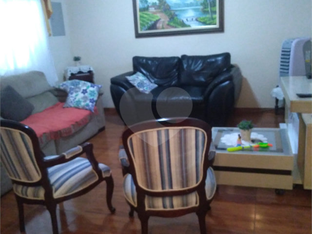 Sobrado à venda com 4 quartos, sendo 3 suítes,  em Limão, São Paulo, SP