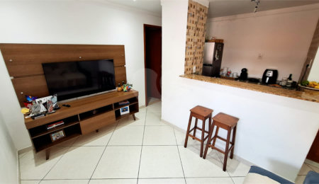 Casa à venda com 2 quartos em Rio de Janeiro, RJ