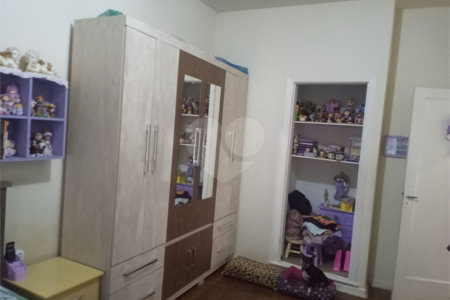 Casa à venda com 5 quartos, sendo 2 suítes, em Água Fria, São Paulo, SP