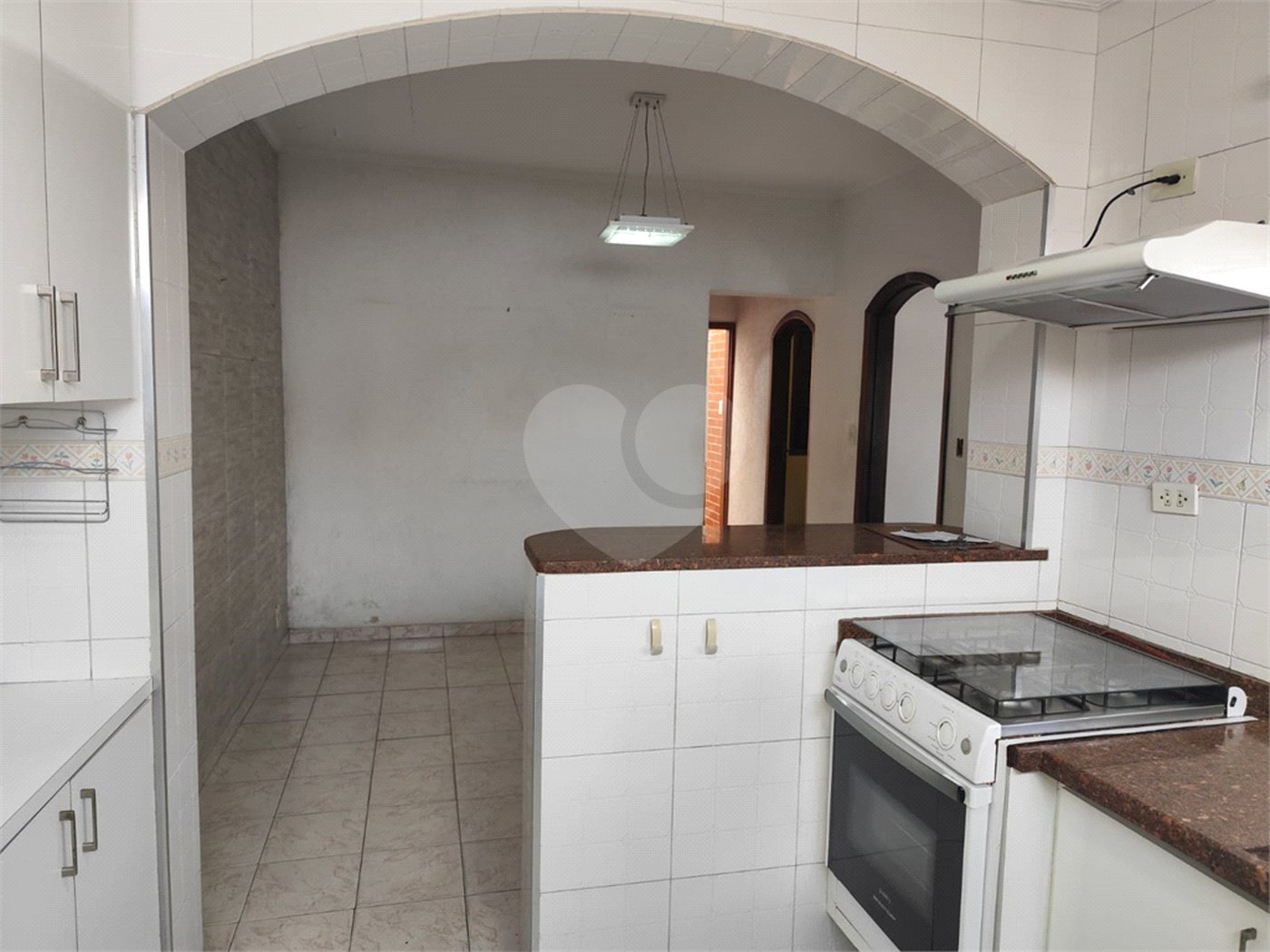 Sobrado à venda com 2 quartos em Vila Nivi, São Paulo, SP