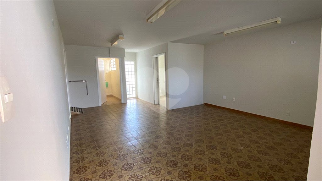 Casa à venda ou para alugar em Vila João Godói, Araraquara, SP