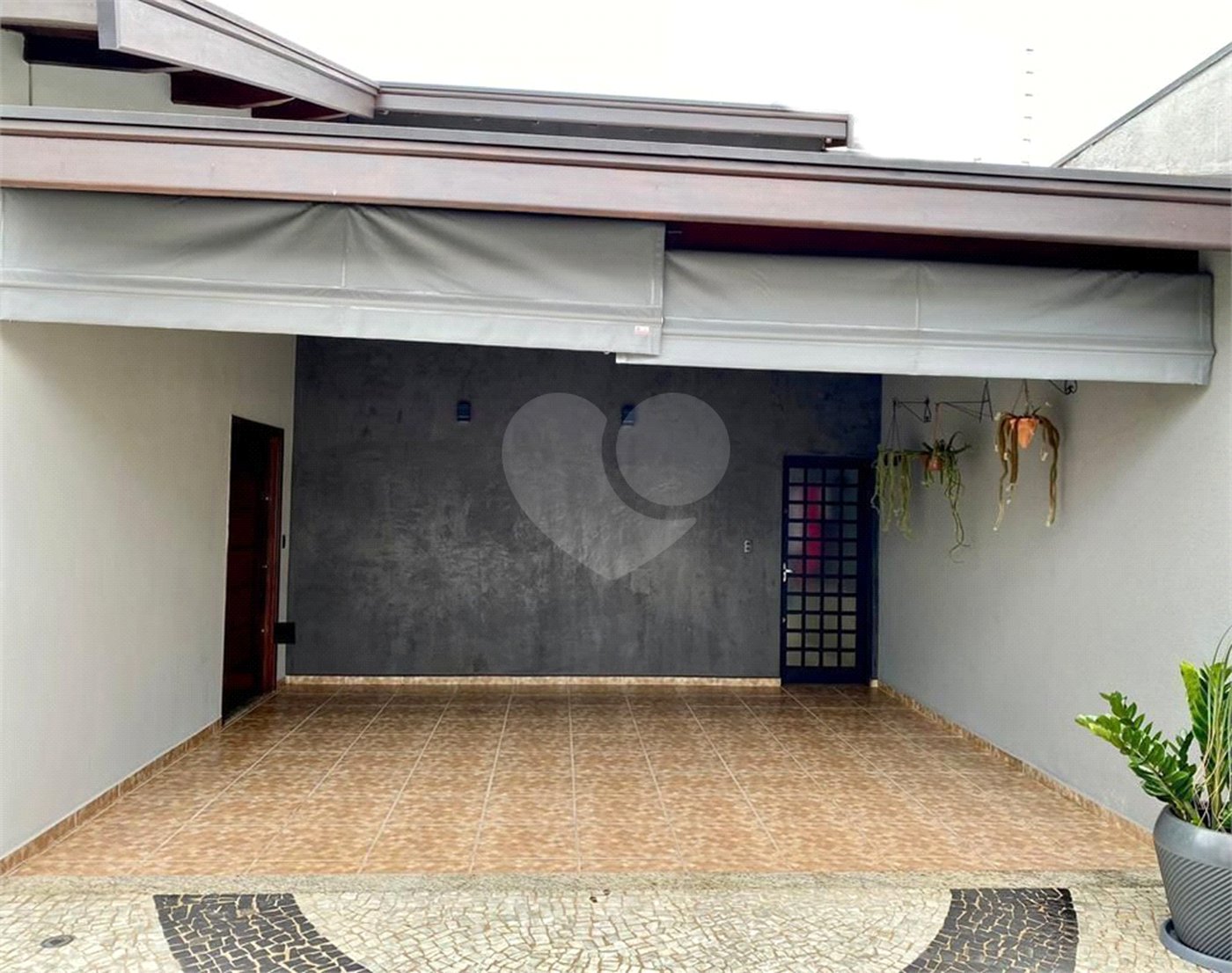 Casa à venda com 3 quartos, sendo 1 suíte, em Vila Miranda, Sumaré, SP