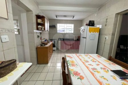 Casa Térrea à venda com 2 quartos, sendo 1 suíte, em Chora Menino, São Paulo, SP
