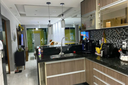 Casa à venda com 5 quartos, sendo 2 suítes, em Campo Grande, Rio de Janeiro, RJ
