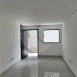 Casa à venda com 2 suítes no condomínio Danilo Iran, São Paulo - SP