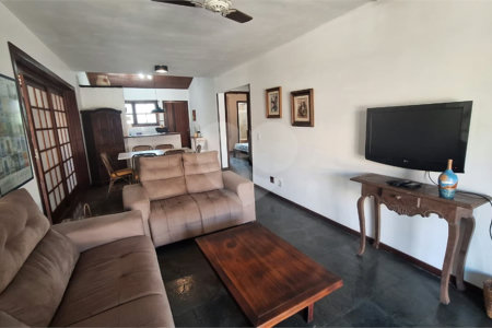 Casa para alugar com 3 quartos, sendo 2 suítes, em Praia Rasa, Armação dos Búzios, RJ