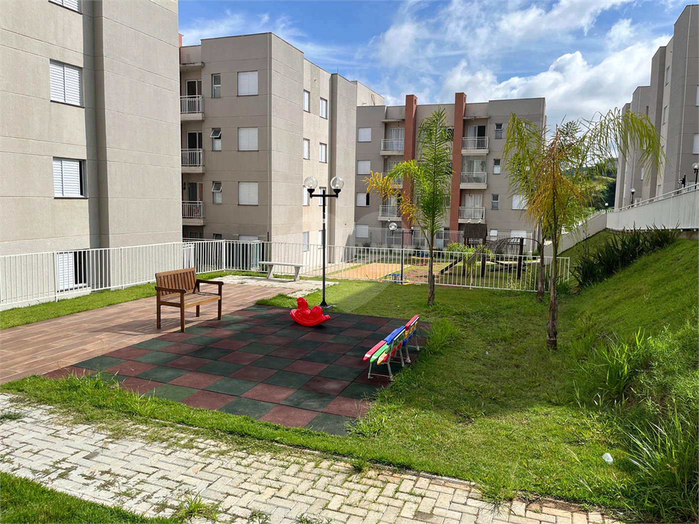 Apartamento à venda ou para alugar com 2 quartos em Jardim Europa, Suzano, SP