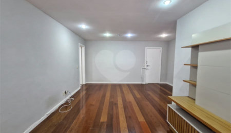 Apartamento à venda com 3 quartos, sendo 1 suíte,  em Tijuca, Rio de Janeiro, RJ