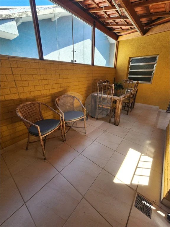 Sobrado à venda com 3 quartos, sendo 1 suíte, em Jardim Franca, São Paulo, SP