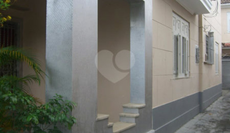 Casa à venda com 5 quartos em Grajaú, Rio de Janeiro, RJ