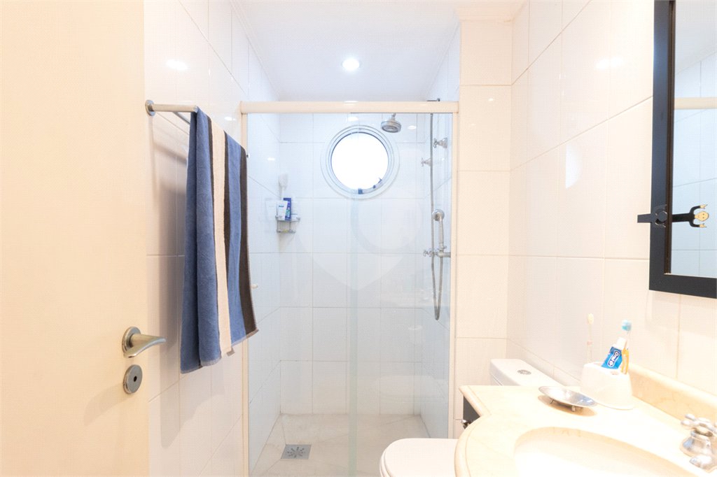 Apartamento à venda com 4 quartos, sendo 2 suítes,  em Alto de Pinheiros, São Paulo, SP