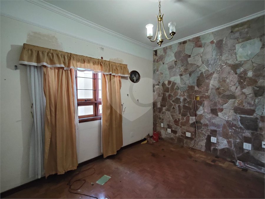 Casa à venda com 3 quartos, sendo 1 suíte,  no Centro, Itapetininga, SP