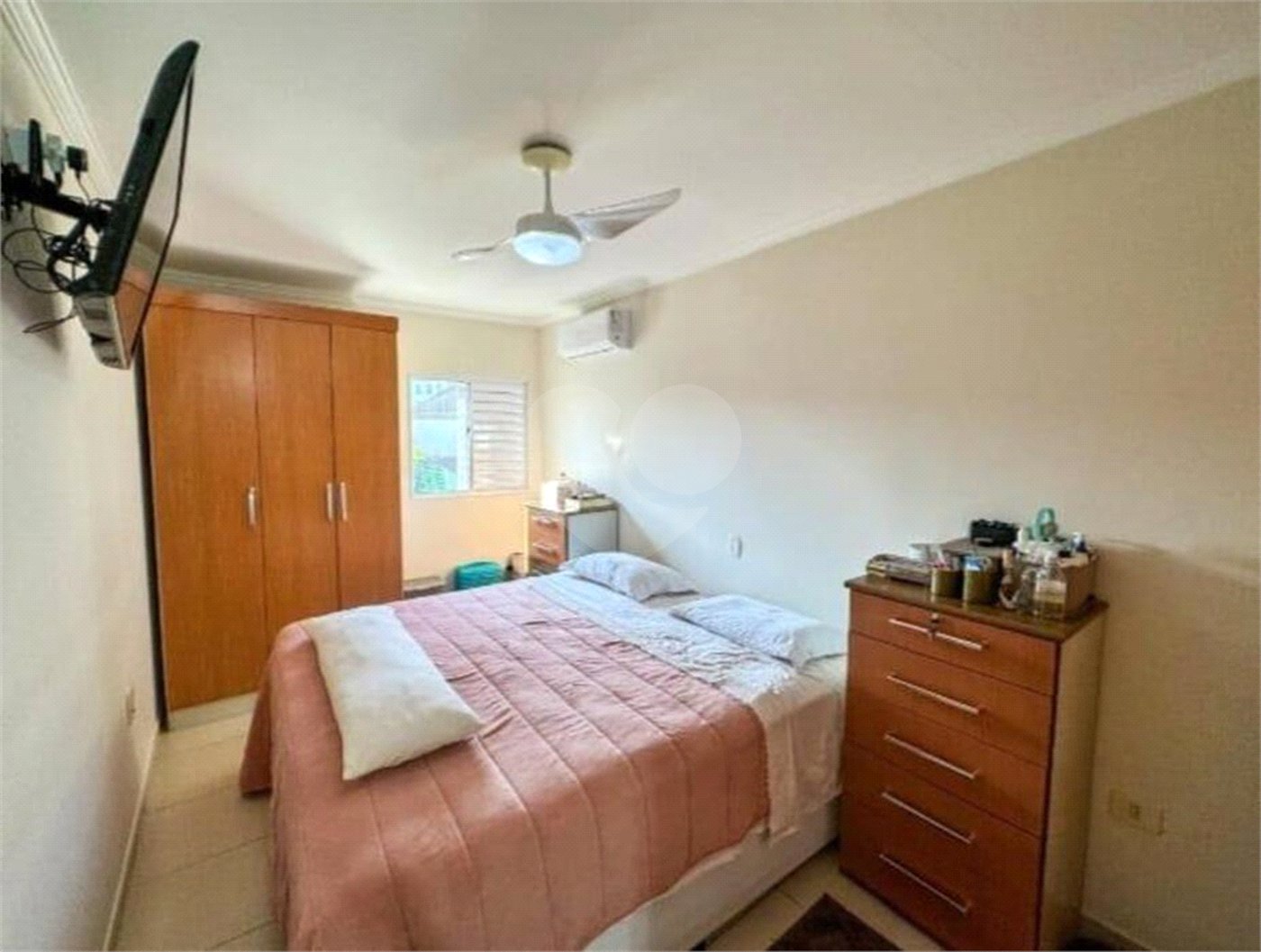 Casa à venda com 3 quartos, sendo 1 suíte, em Ipiranga, São Paulo, SP