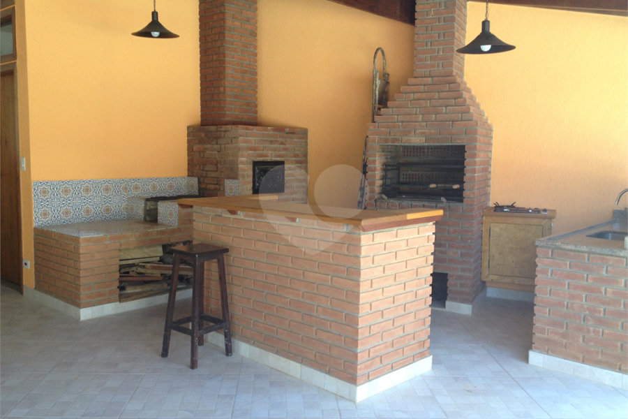 Casa à venda ou para alugar com 4 quartos, sendo 1 suíte, em Serra da Cantareira, Mairiporã, SP