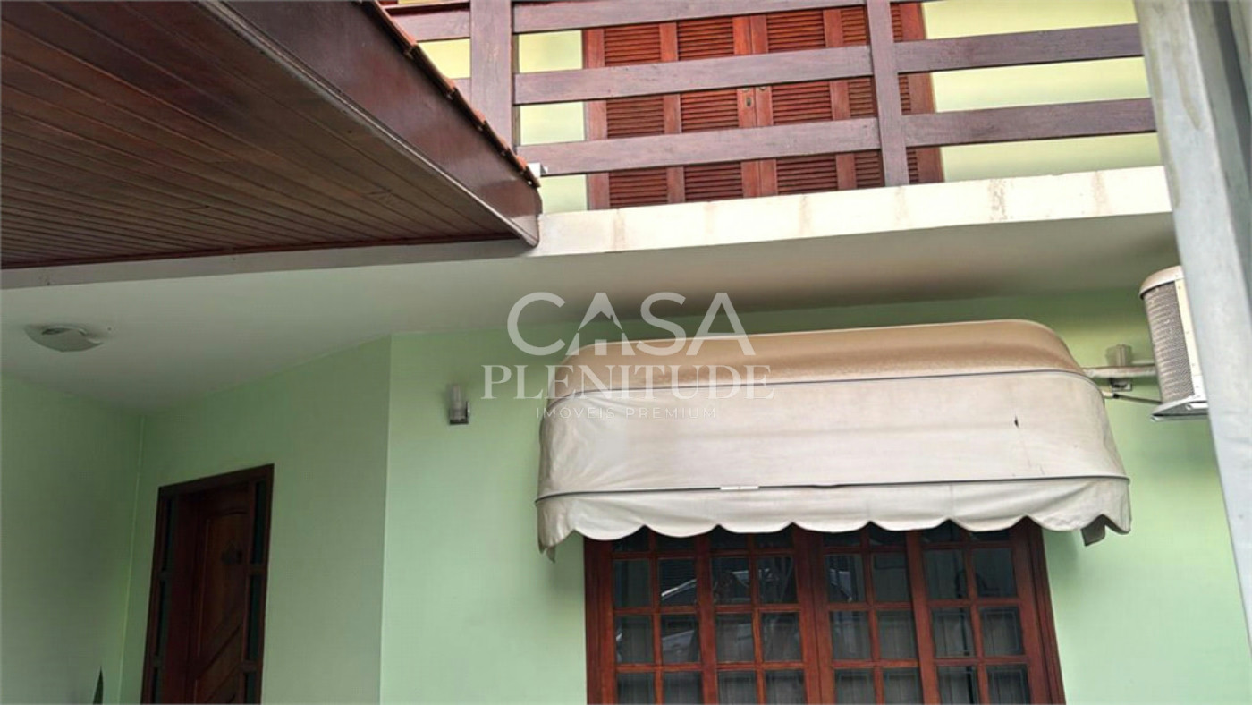 Sobrado à venda com 3 quartos, sendo 2 suítes, em Jardim Simus, Sorocaba, SP
