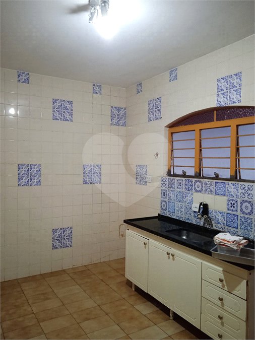 Casa à venda com 3 quartos, sendo 1 suíte,  em São Roque Country Club I, Mairinque, SP