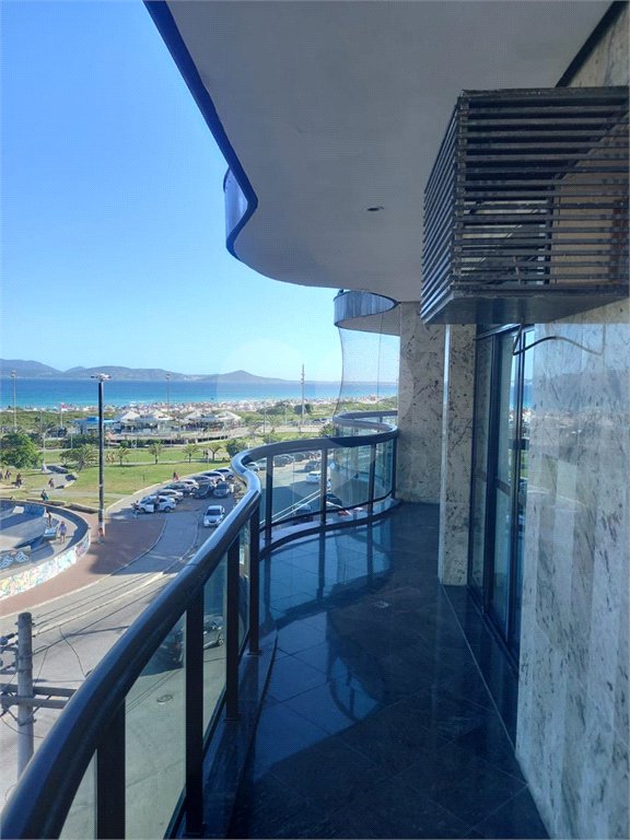 Apartamento à venda com 4 quartos, sendo 2 suítes, em Vila Nova, Cabo Frio, RJ