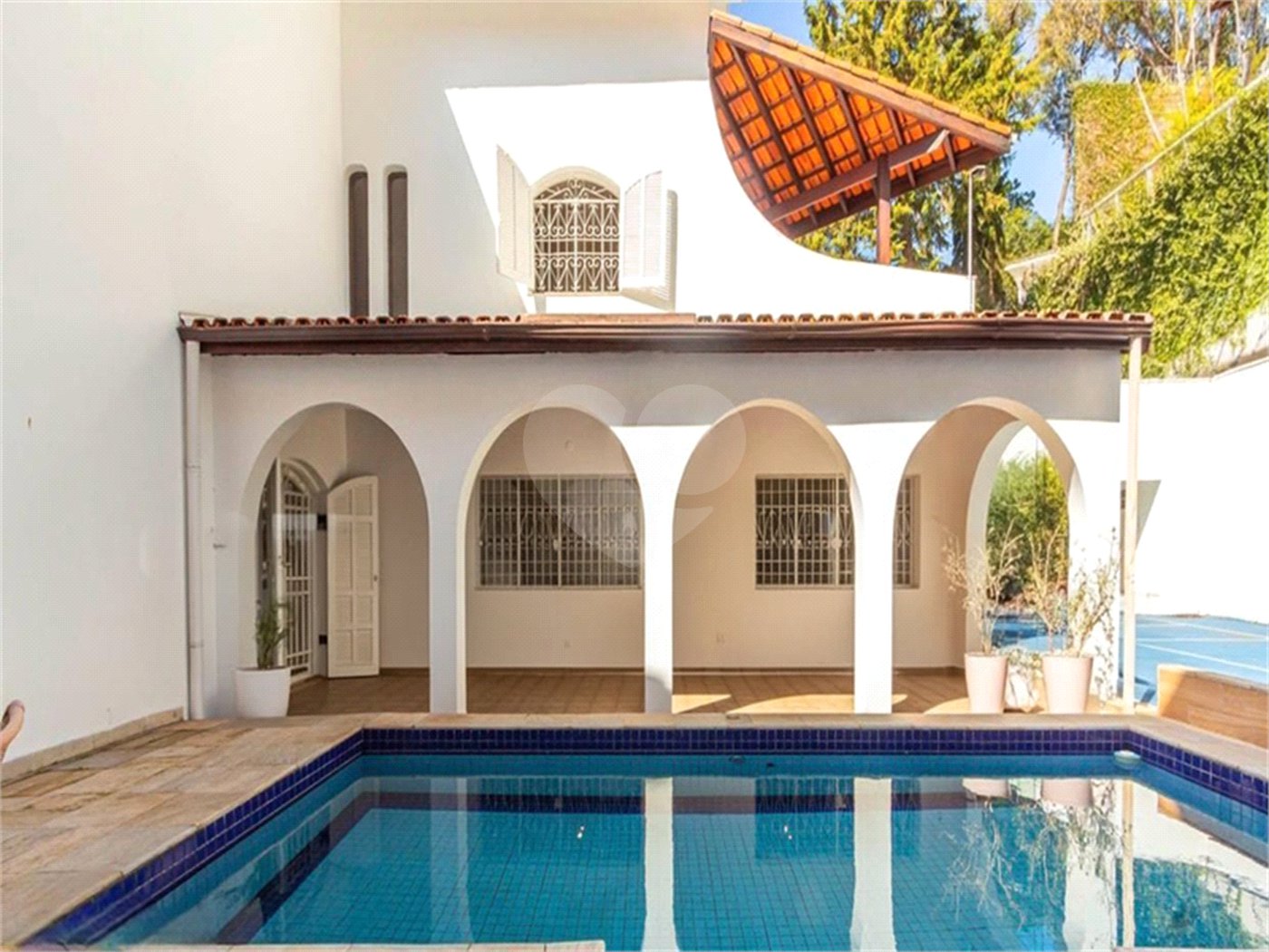 Casa à venda com 4 quartos, sendo 2 suítes, em Vila Morumbi, São Paulo, SP