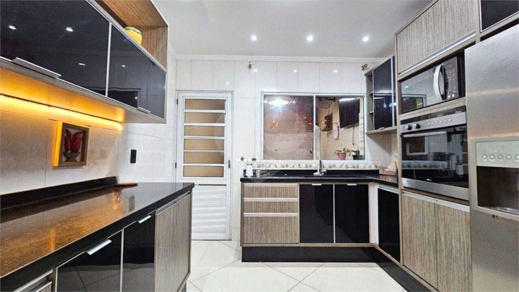 Sobrado à venda com 3 quartos, sendo 1 suíte, em Jardim Nordeste, São Paulo, SP