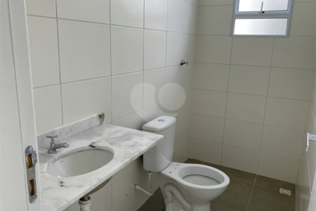 Casa à venda com 3 quartos, sendo 1 suíte,  no condomínio Residencial Vila Amarone, Sorocaba - SP