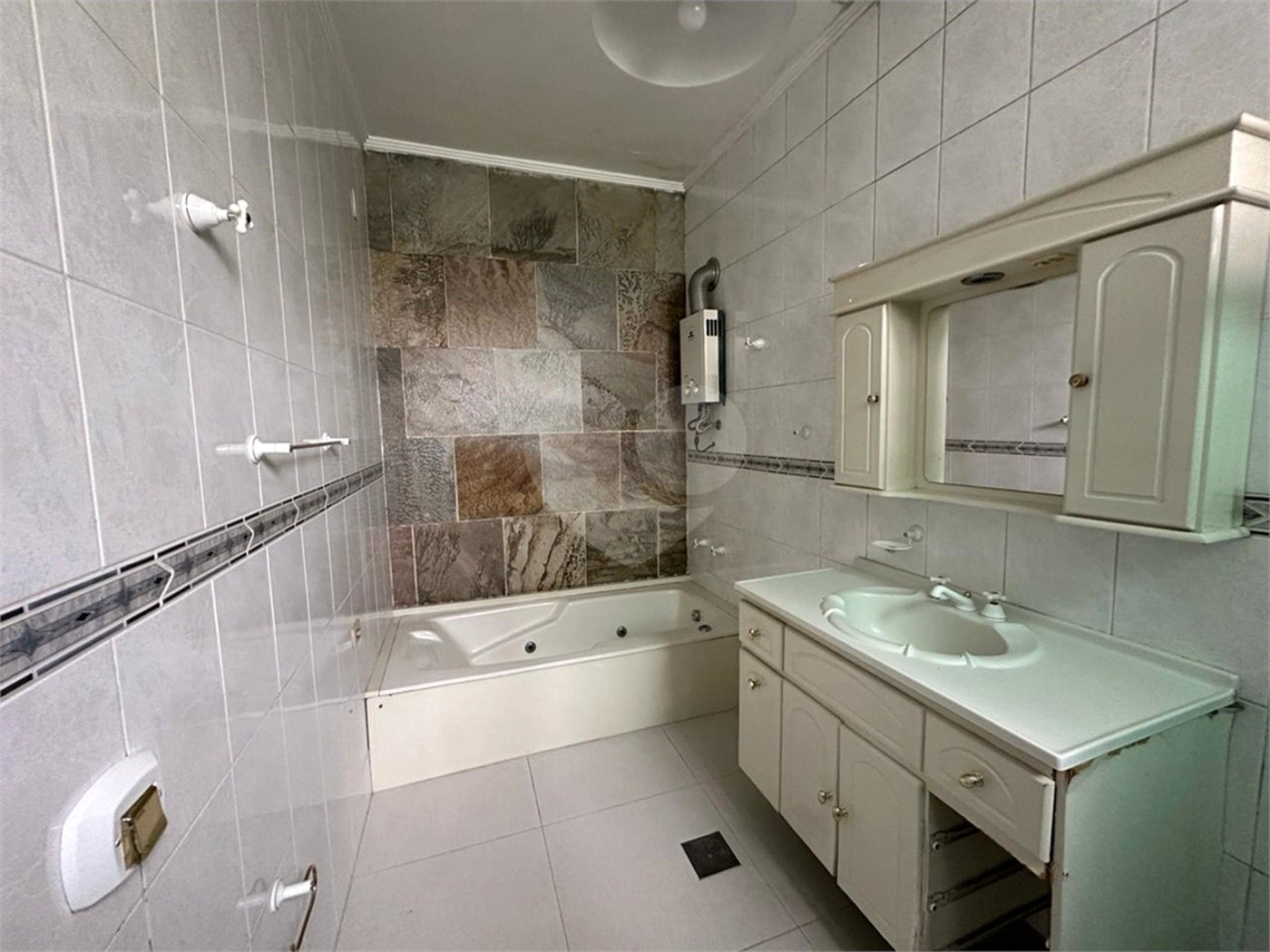 Casa Térrea à venda com 3 quartos, sendo 1 suíte, em Tremembé, São Paulo, SP