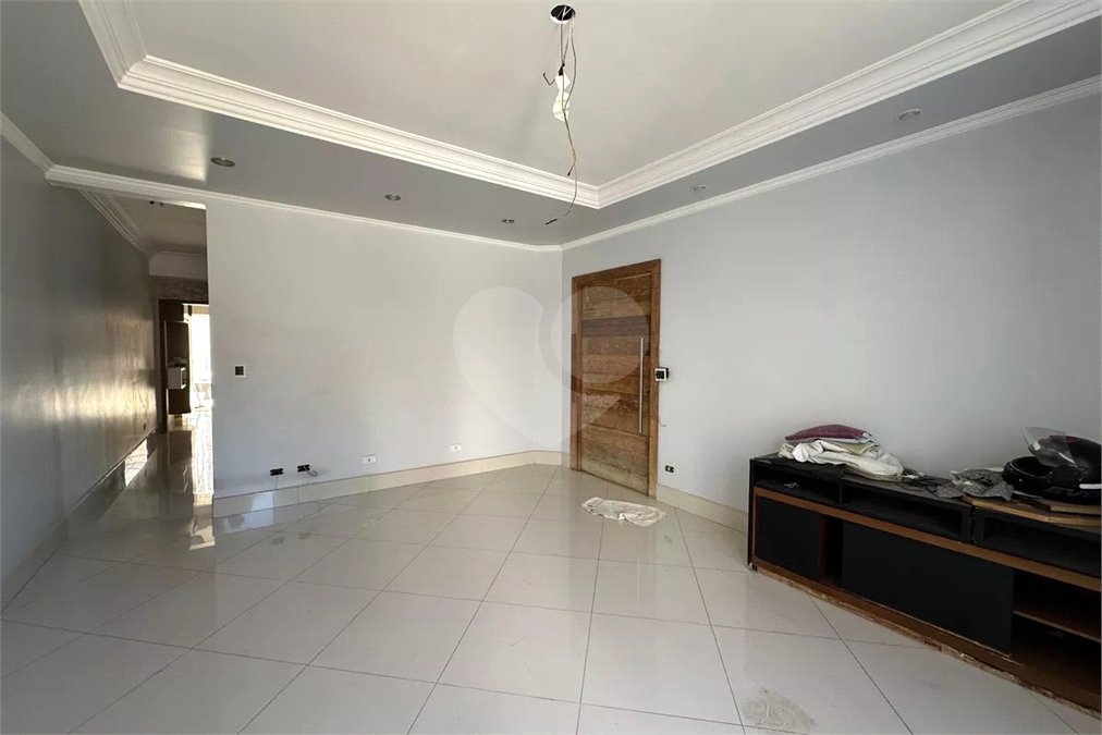 Sobrado à venda com 4 quartos, sendo 2 suítes, em Vila Ipojuca, São Paulo, SP