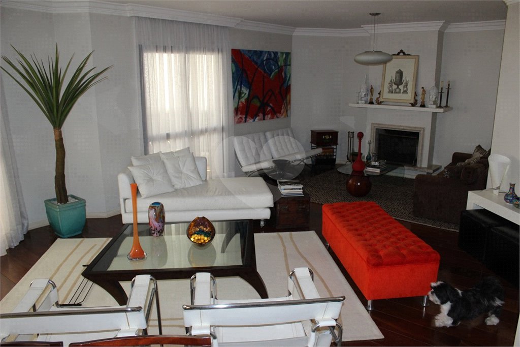 Apartamento à venda com 4 quartos, sendo 3 suítes,  em Vila Suzana, São Paulo, SP