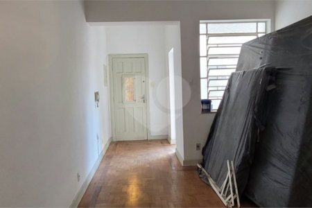 Apartamento à venda com 2 quartos em Aclimação, São Paulo, SP
