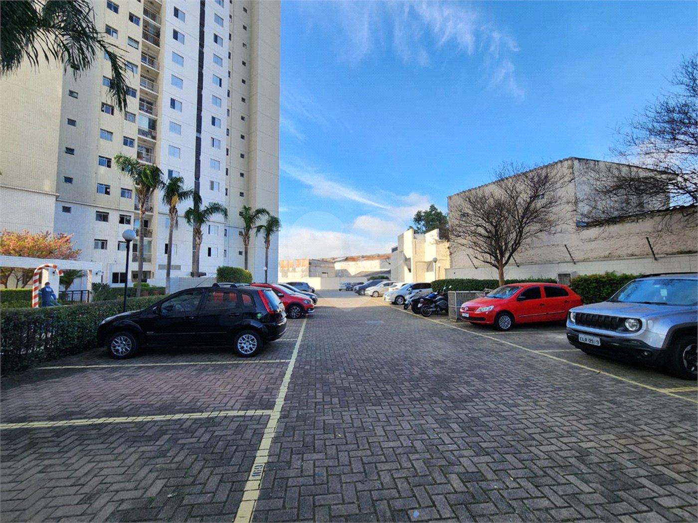 Apartamento à venda com 2 quartos em Parque Edu Chaves, São Paulo, SP
