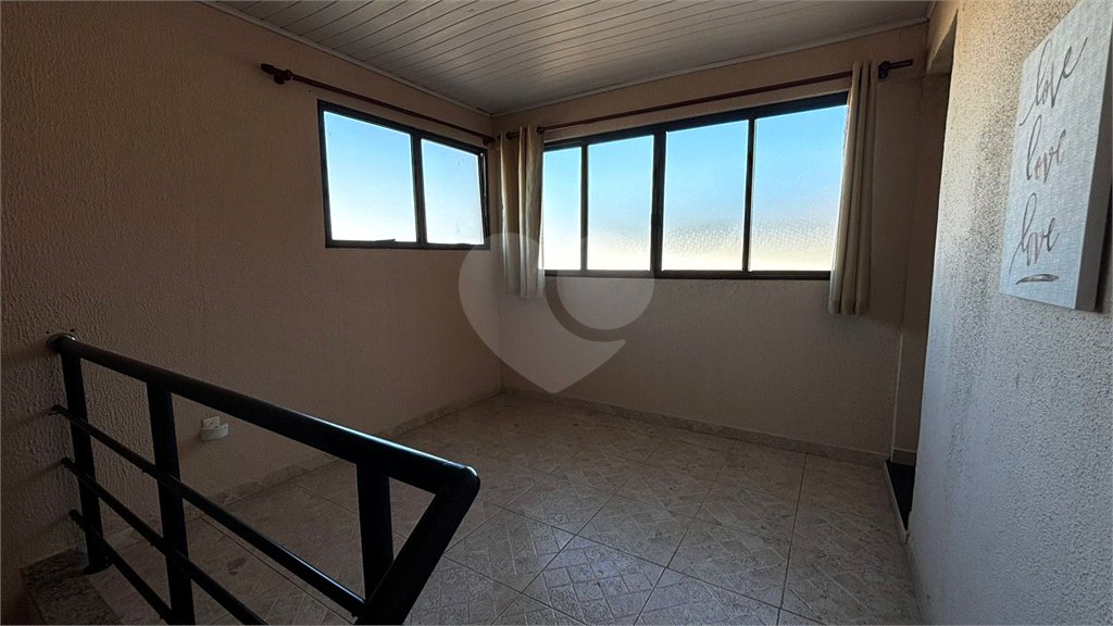 Casa à venda com 3 quartos, sendo 2 suítes,  em Jardim Juliana, Mogi das Cruzes, SP