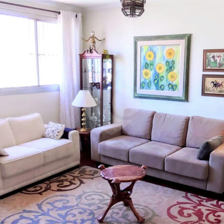 Apartamento à venda com 3 quartos, sendo 1 suíte, em Vila Paulicéia, São Paulo, SP
