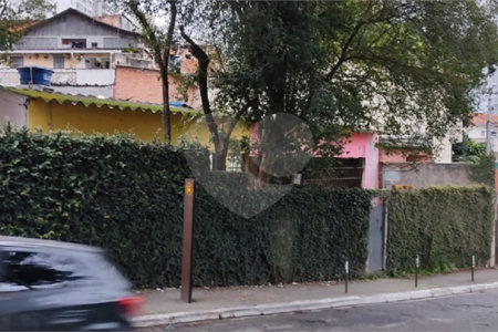 Casa à venda com 3 quartos em Jardim das Palmas, São Paulo, SP