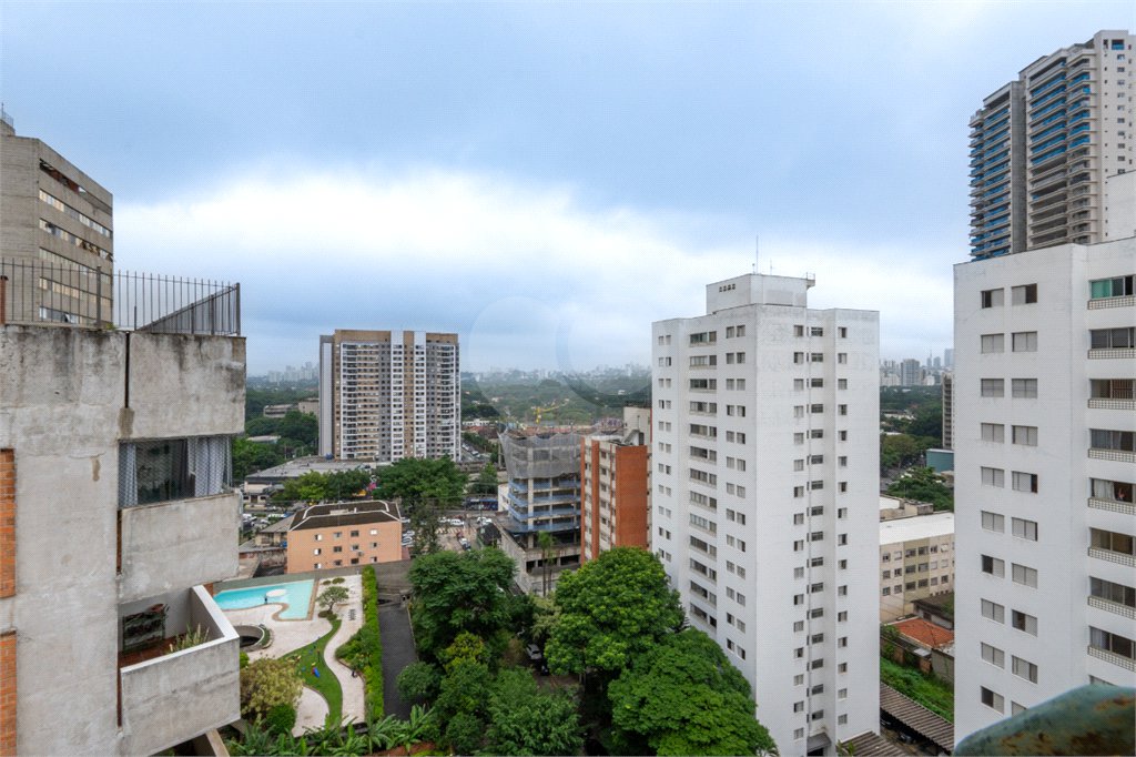 Cobertura à venda com 3 quartos, sendo 1 suíte, em Vila Pirajussara, São Paulo, SP