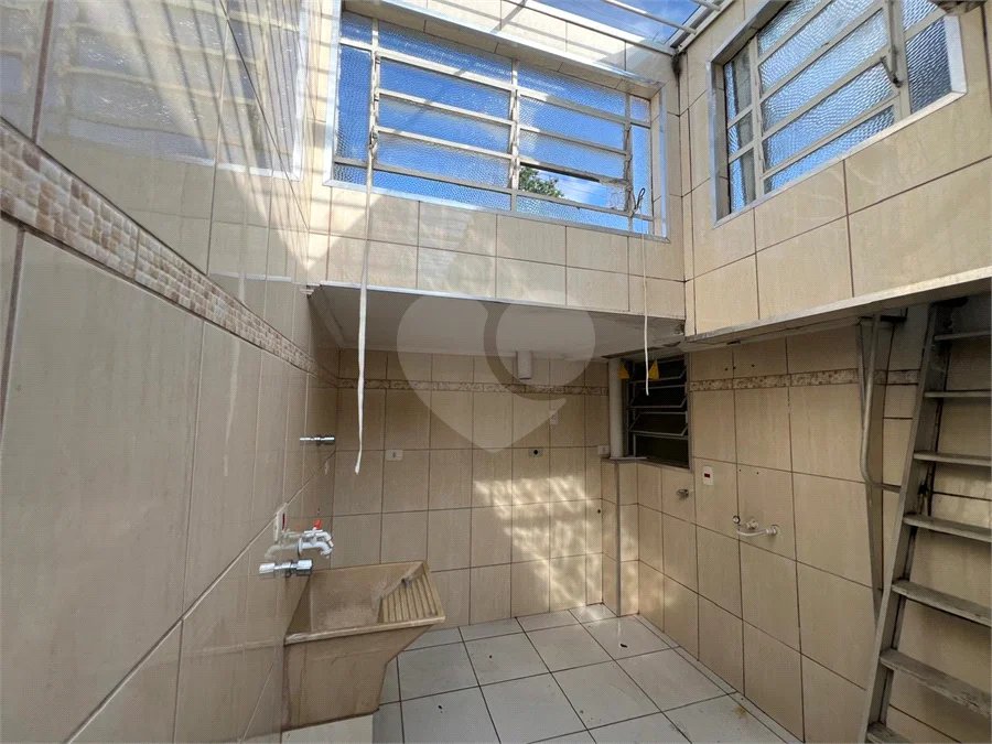 Casa 2 dormitórios na Vila Santa Catarina