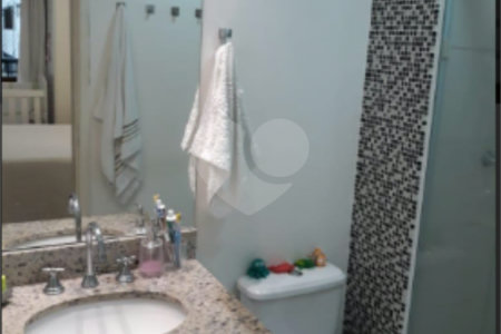Apartamento á Venda de 1 Dormitório com Varanda na Bela Vista em São Paulo- R$ 745.000