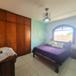 Casa à venda com 3 quartos, sendo 1 suíte, em Interlagos, São Paulo, SP