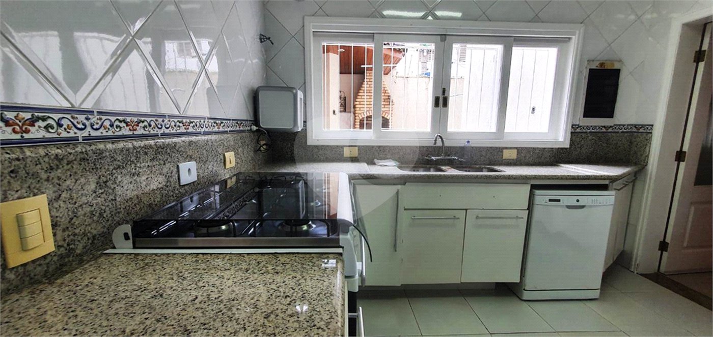 Sobrado à venda com 3 suítes em Vila Aurora (zona Norte), São Paulo, SP