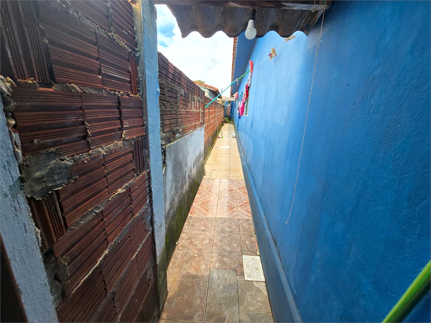 Casa à venda com 2 quartos em Vila Carvalho, Itapetininga, SP